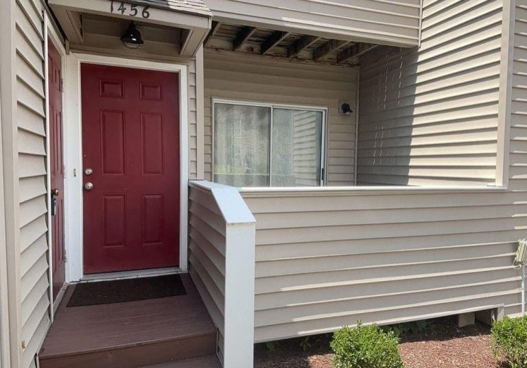 673085 - 1456 Bradley Dr