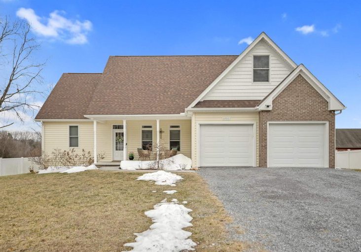 673402 - 1900 Saw Mill Ct W